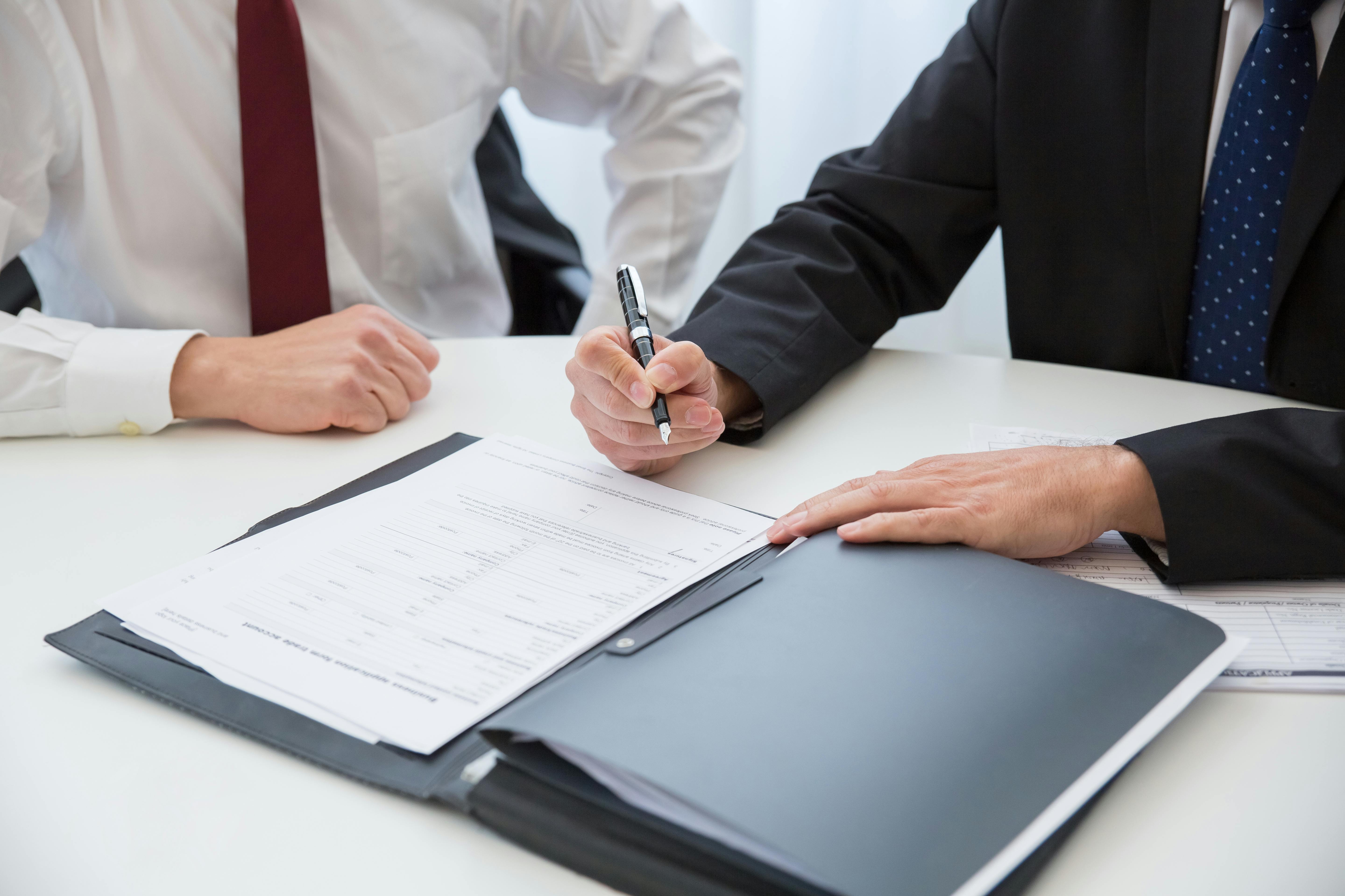 Choosing the Best Bank Account for Your Needs